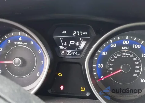 2014 Hyundai Elantra Se z USA, uszkodzony, nr VIN KMHDH4AE5EU111313